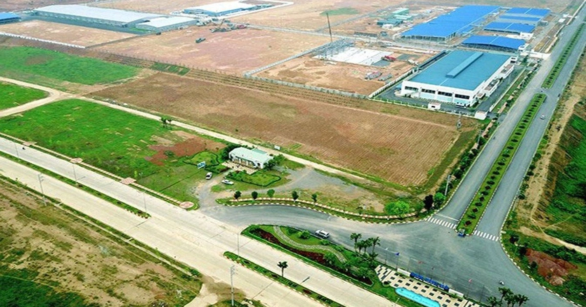 Góc nhìn trên cao Khu Công nghiệp Trung Hà - Phú Thọ