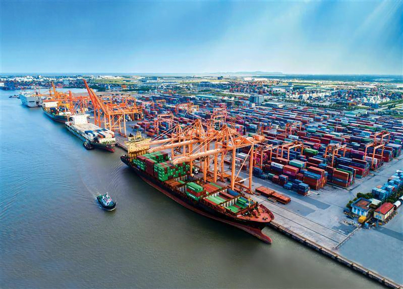 Seaport near DINH VU INDUSTRIAL PARK (DEEP C I)